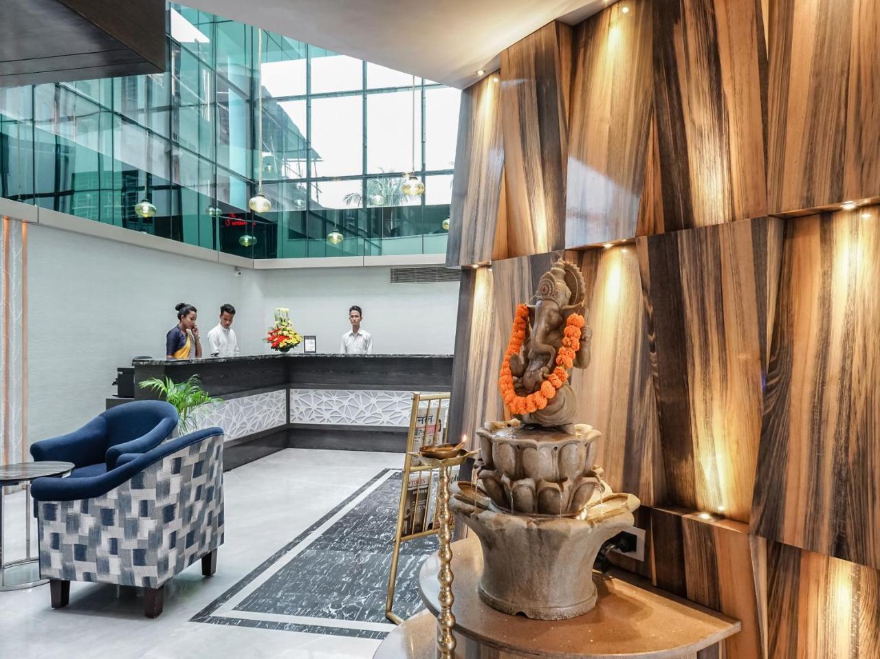 Treebo Tryst The Kalyaniz Guwahati Exterior foto